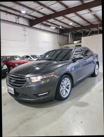 2018 FORD Taurus