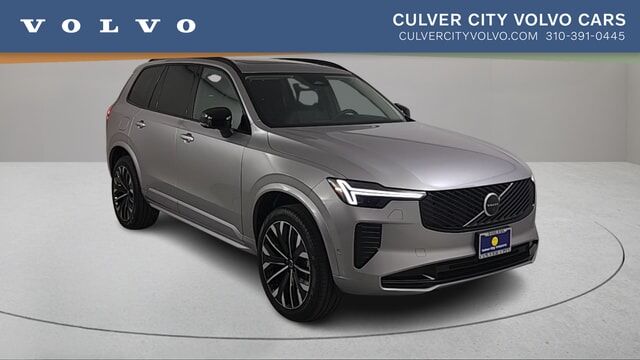 2026 VOLVO XC90