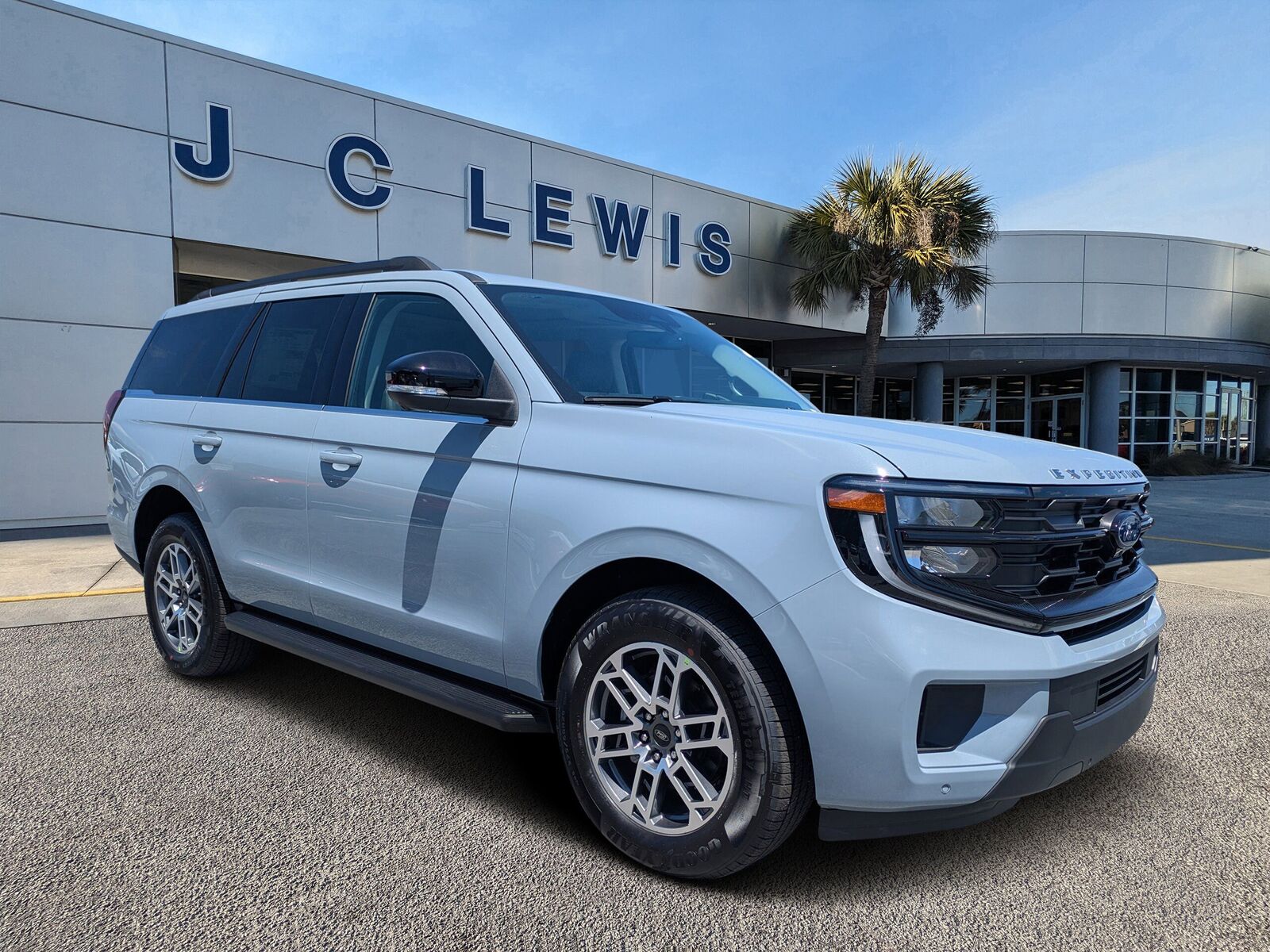 2026 FORD Expedition