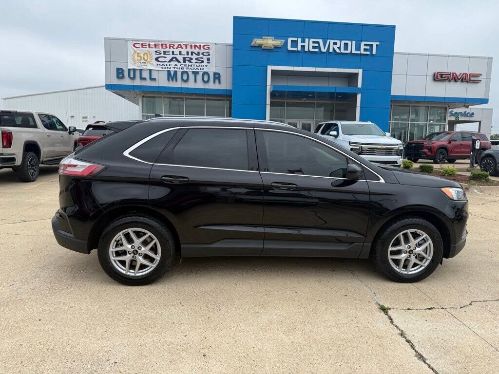 2024 FORD Edge