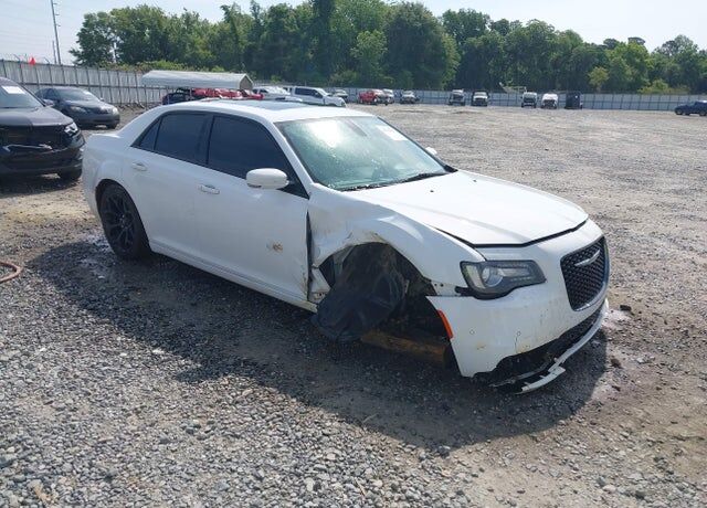 2019 CHRYSLER 300
