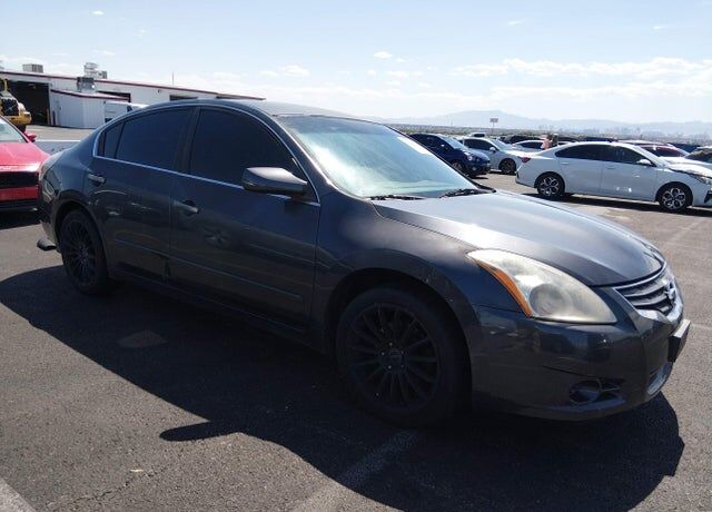 2010 NISSAN Altima