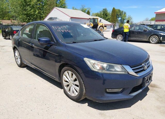 2013 HONDA Accord