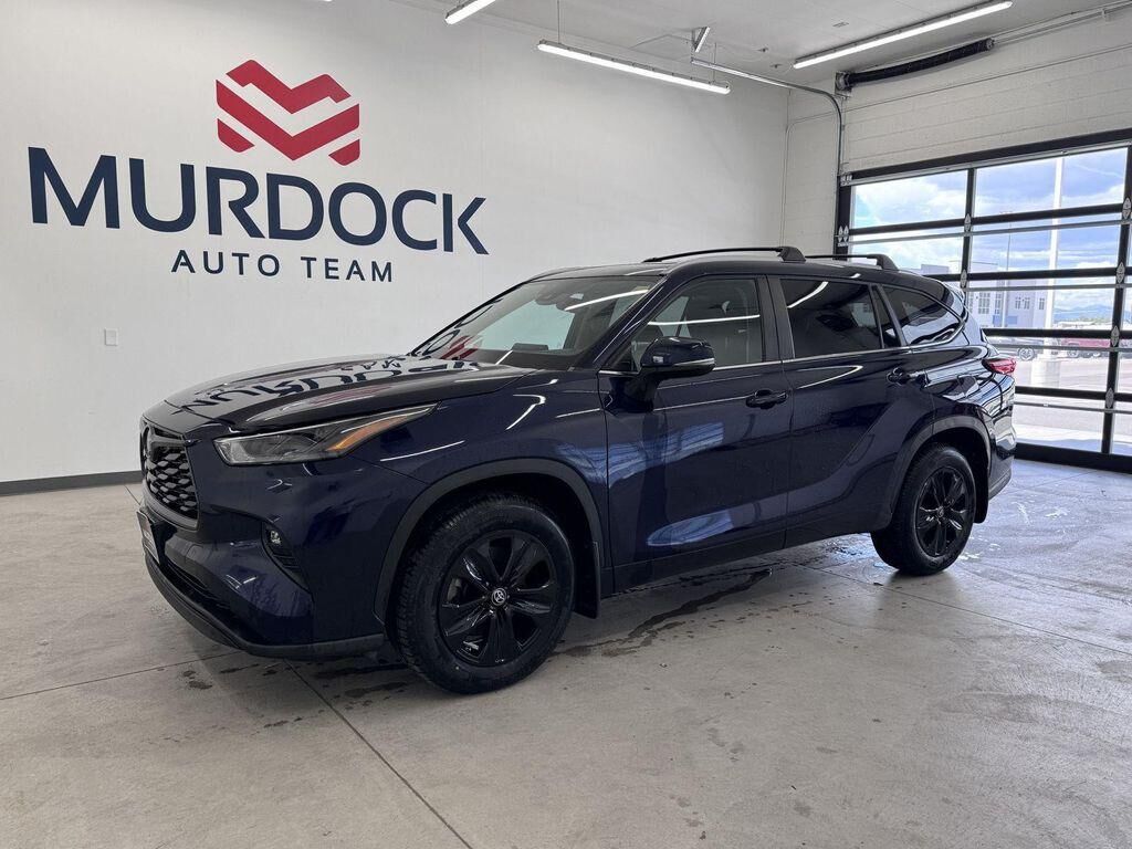 2023 TOYOTA Highlander