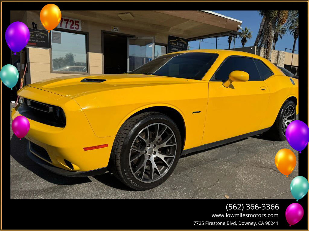 2017 DODGE Challenger