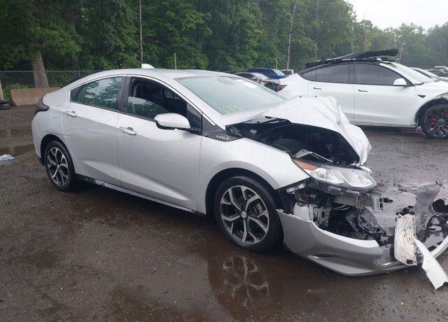 2018 CHEVROLET Volt
