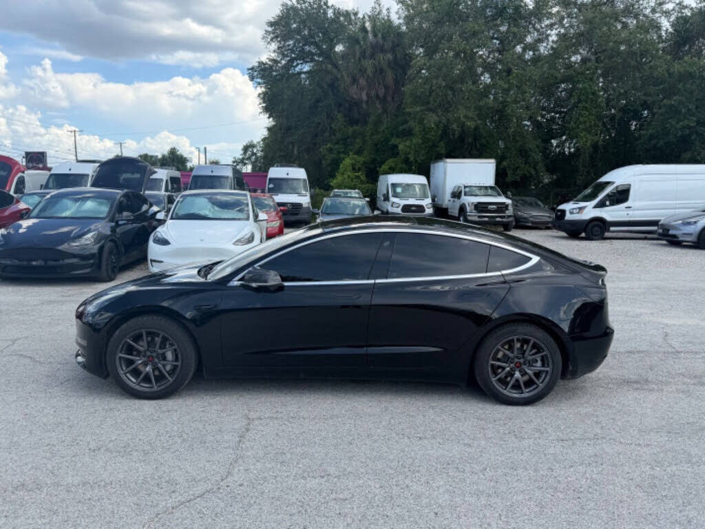 2019 TESLA Model 3