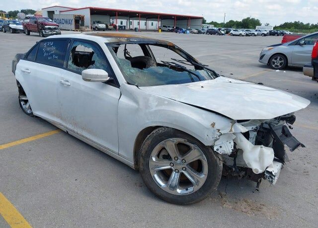 2021 CHRYSLER 300