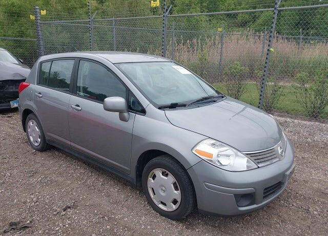 2008 NISSAN Versa