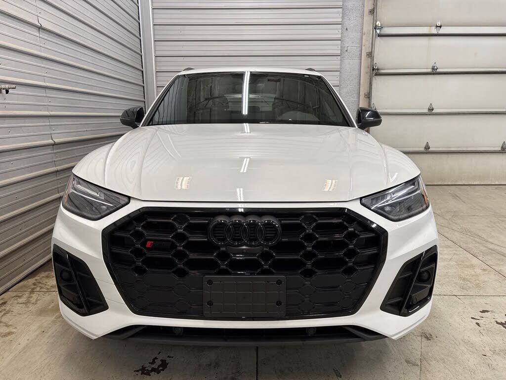 2024 Audi SQ5