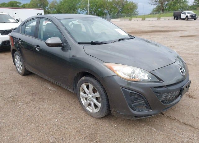 2010 MAZDA Mazda3