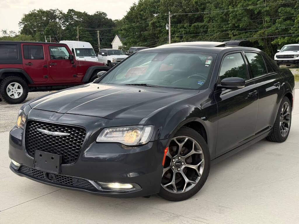 2016 CHRYSLER 300