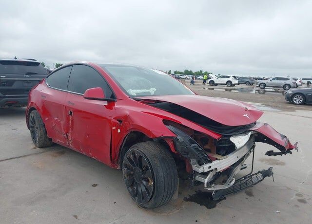 2022 TESLA Model Y