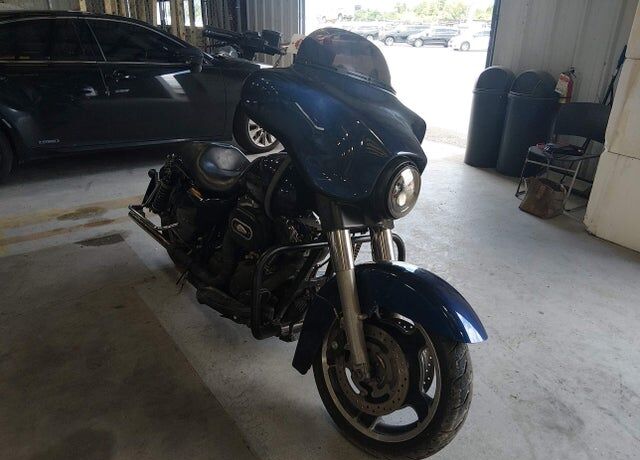 2012 HARLEY DAVIDSON Street Glide 103