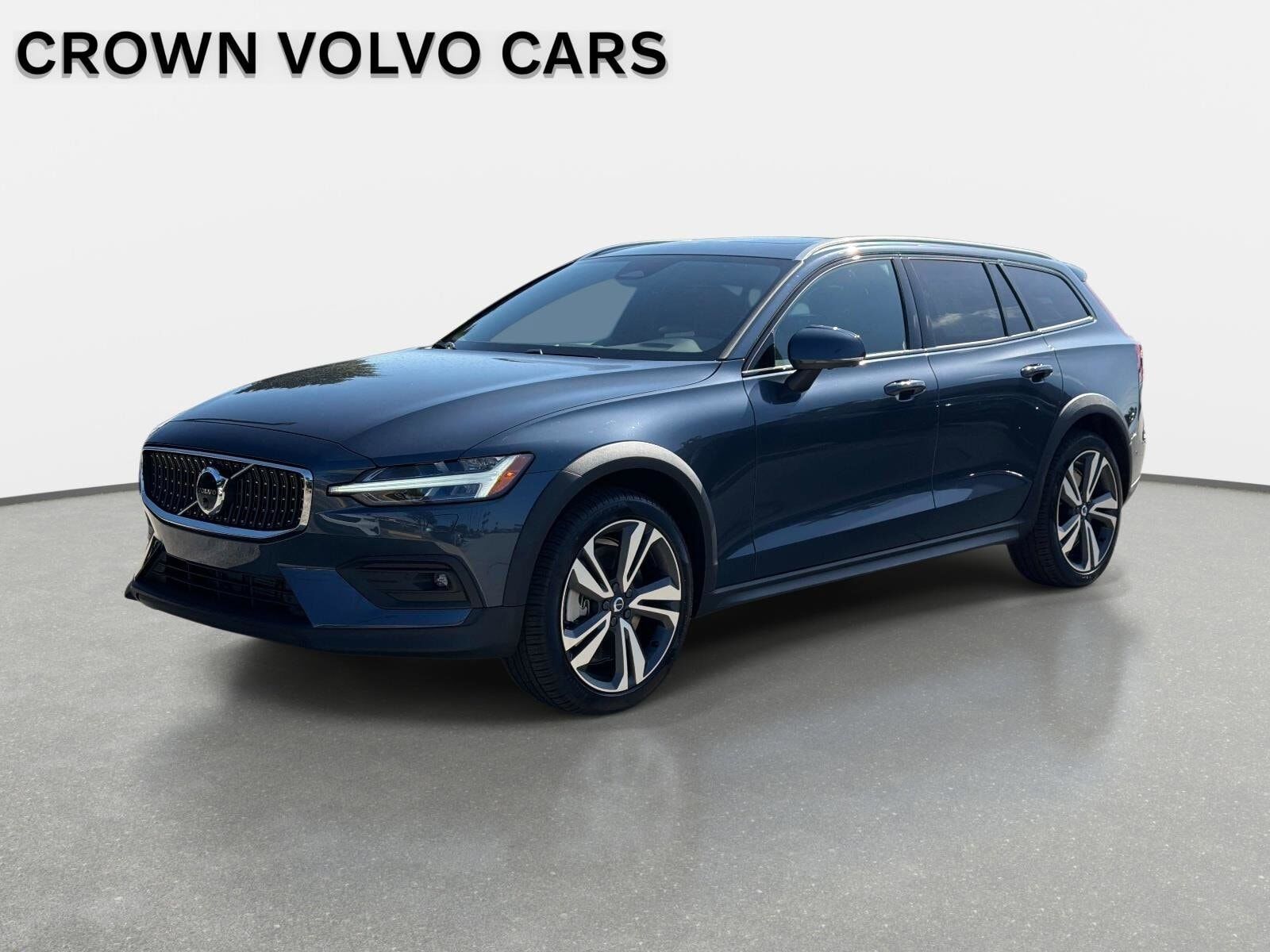 2026 VOLVO V60CC