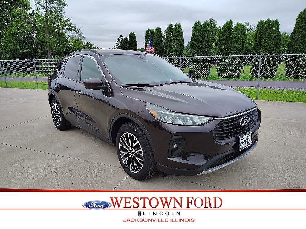 2023 FORD Escape
