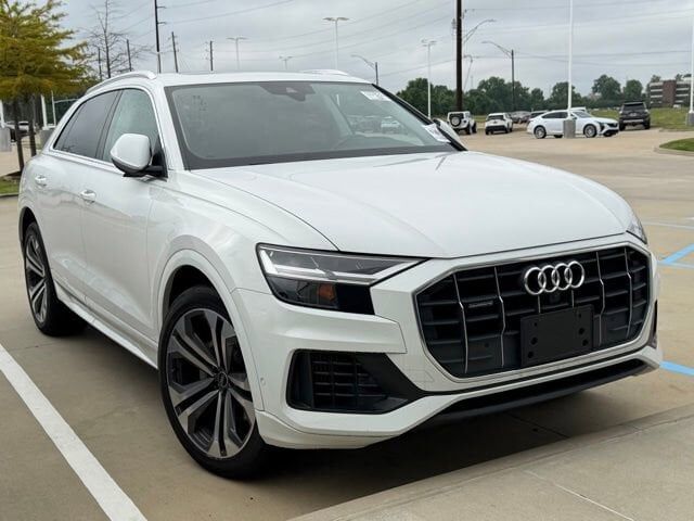 2021 AUDI Q8