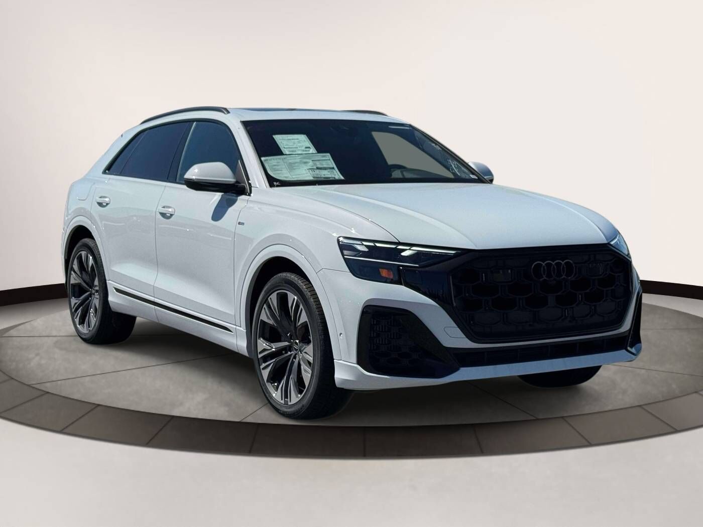 2026 AUDI Q8
