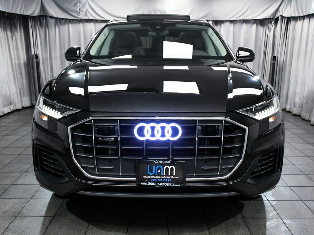 2023 Audi Q8