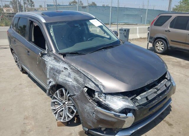 2017 MITSUBISHI Outlander