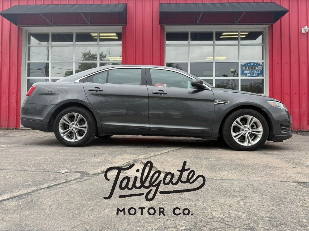 2018 FORD Taurus