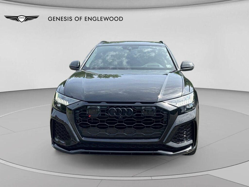 2022 Audi RS Q8