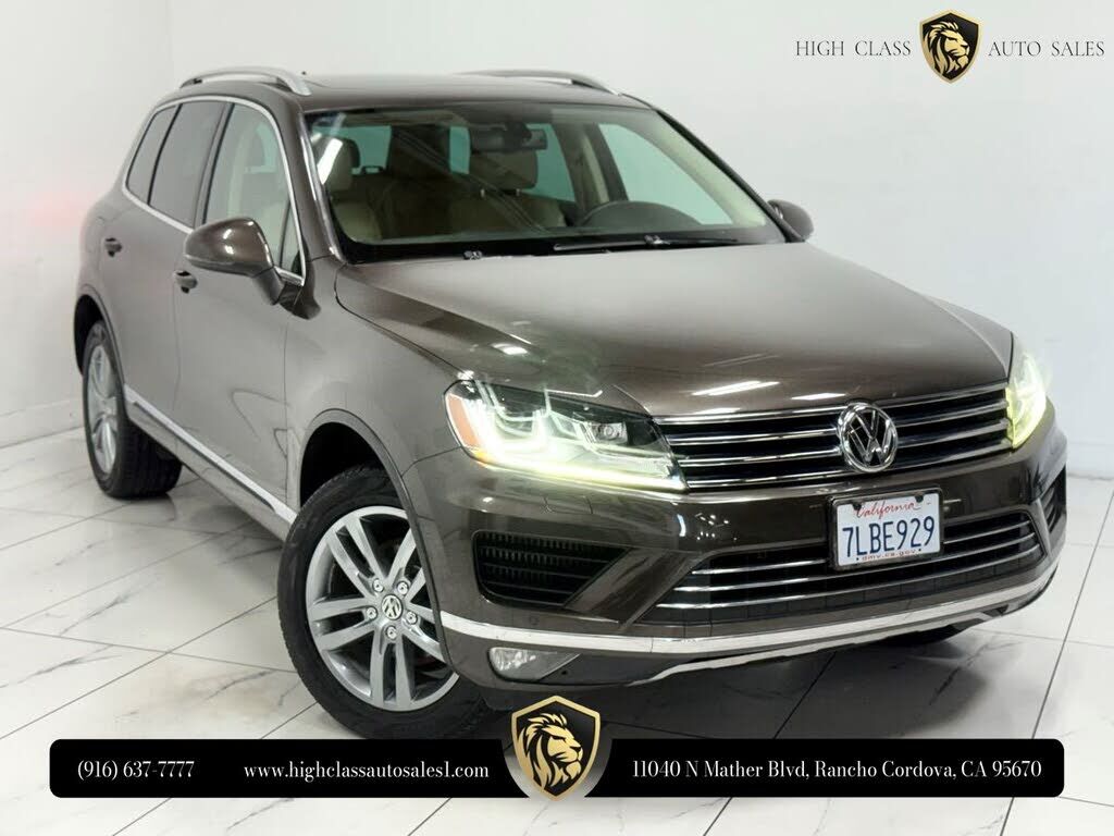 2015 VOLKSWAGEN Touareg