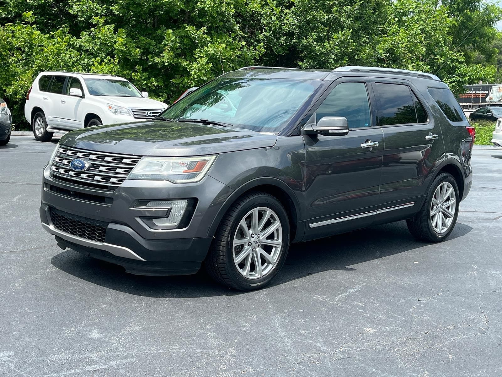 2016 FORD Explorer
