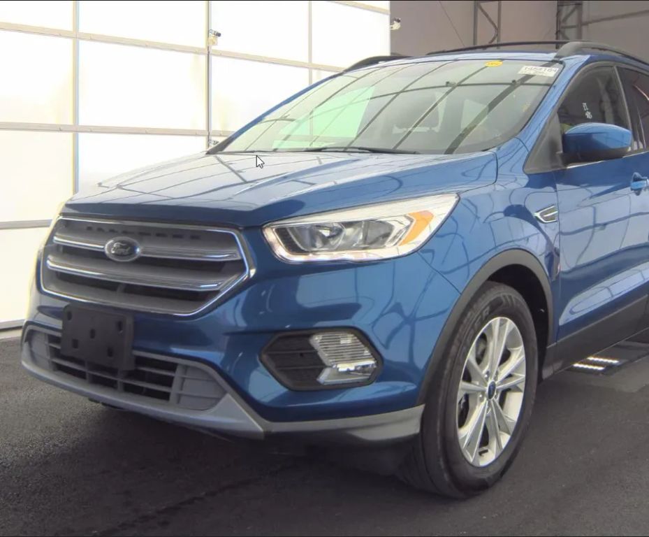 2017 FORD Escape