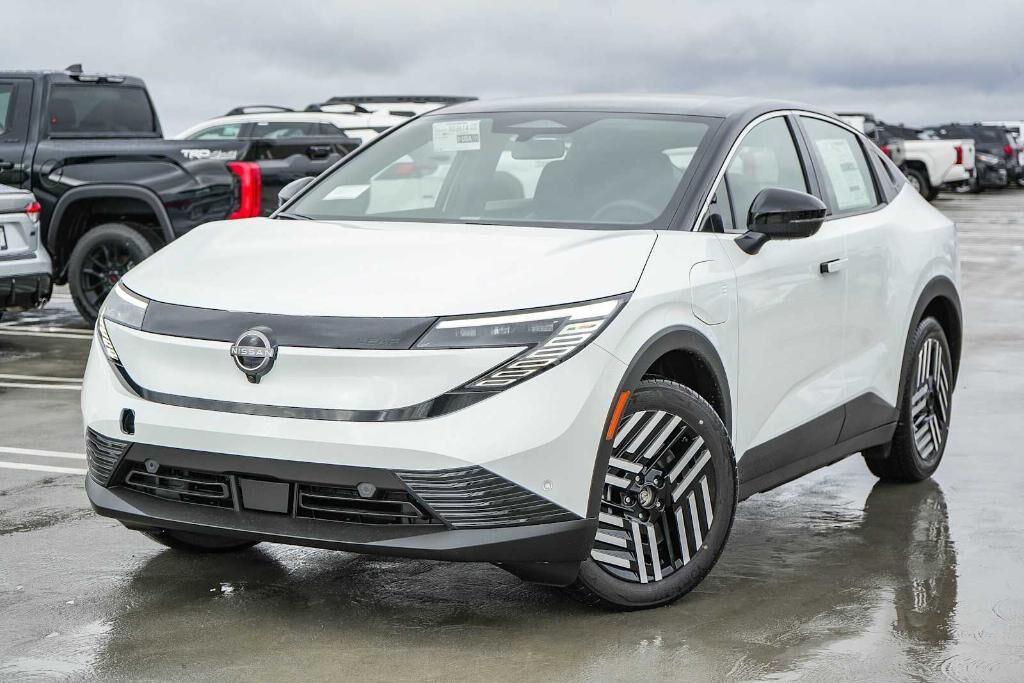 2026 NISSAN Leaf