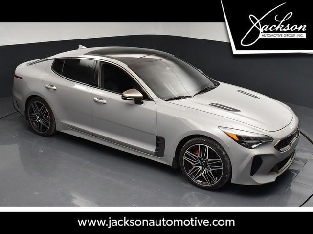 2022 KIA Stinger