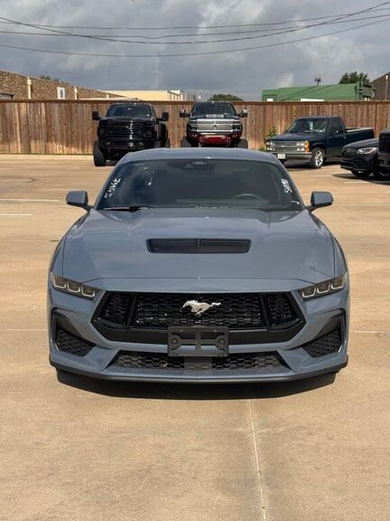 2025 FORD Mustang
