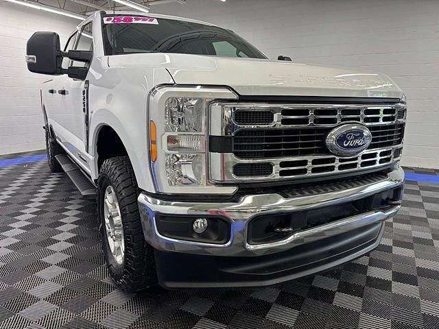 2025 FORD F-250