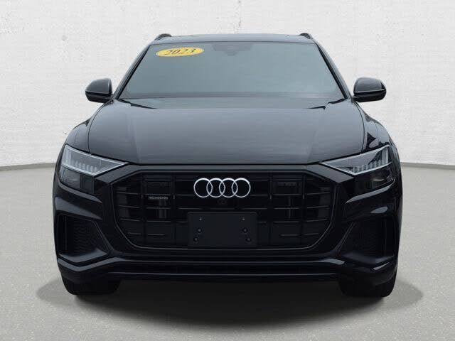 2023 Audi Q8