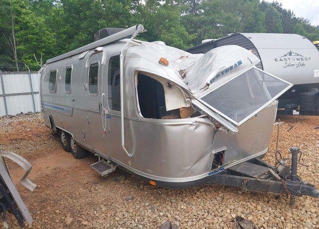 2014 AIRSTREAM Classic
