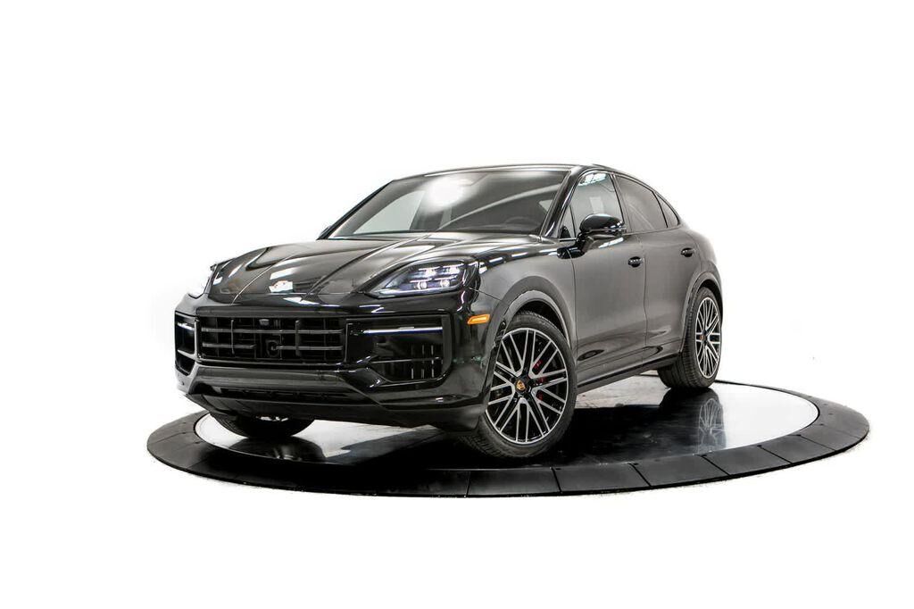 2026 PORSCHE Cayenne