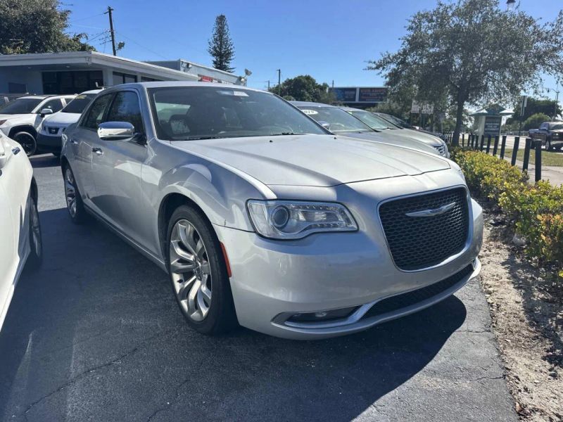 2020 CHRYSLER 300