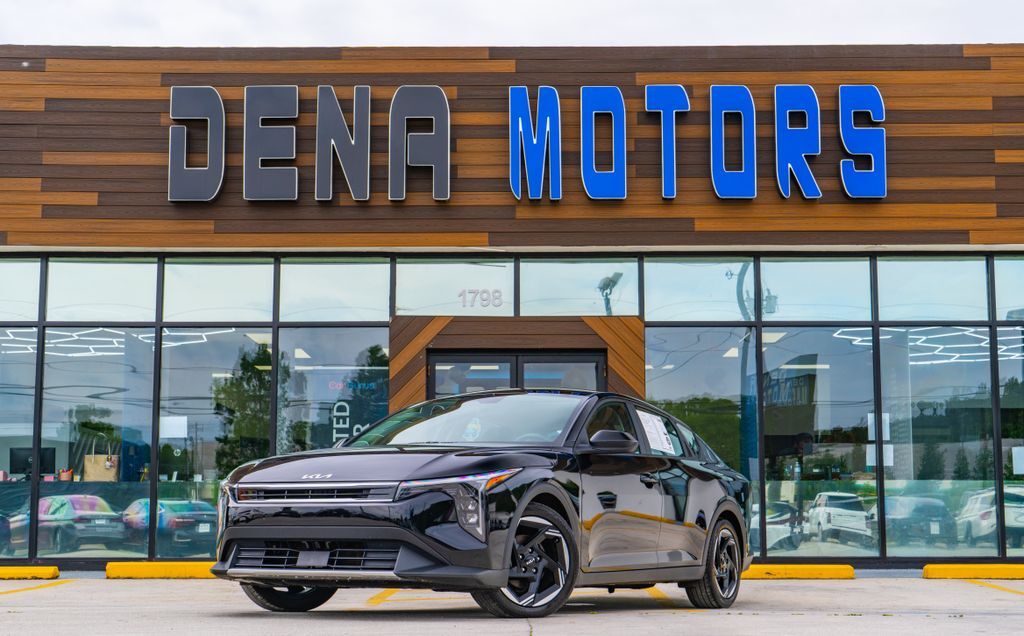 2025 KIA K4