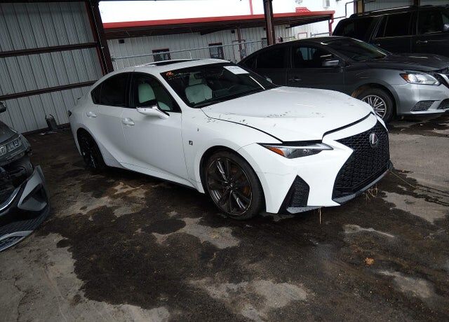 2024 LEXUS IS