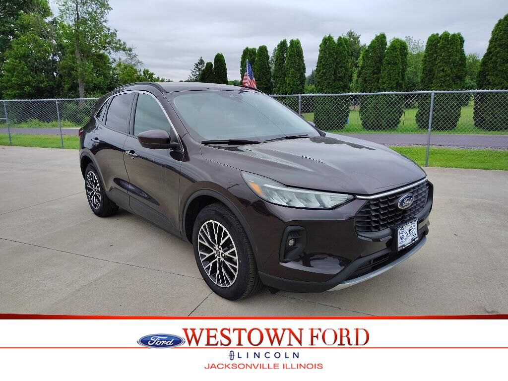 2023 FORD Escape