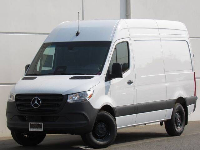 2025 Mercedes-Benz Sprinter