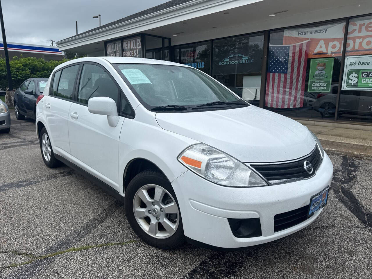 2012 NISSAN Versa