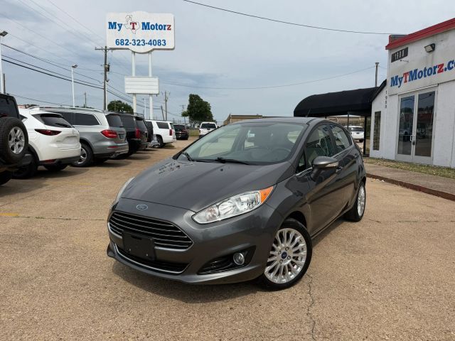 2016 FORD Fiesta
