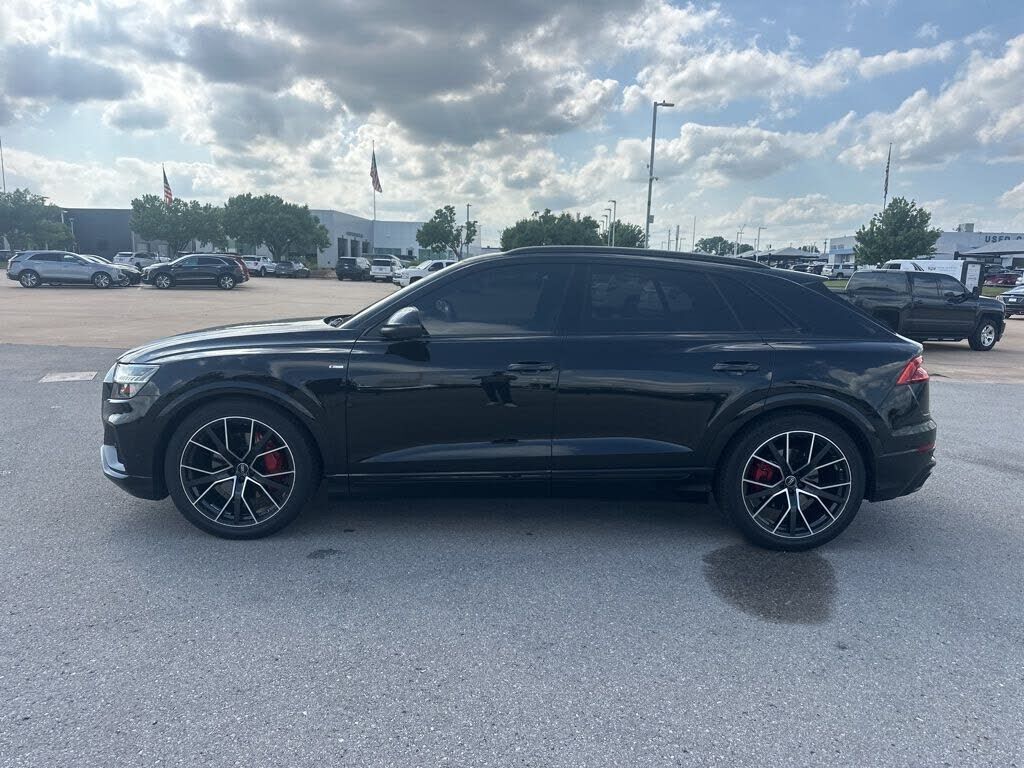 2023 Audi Q8