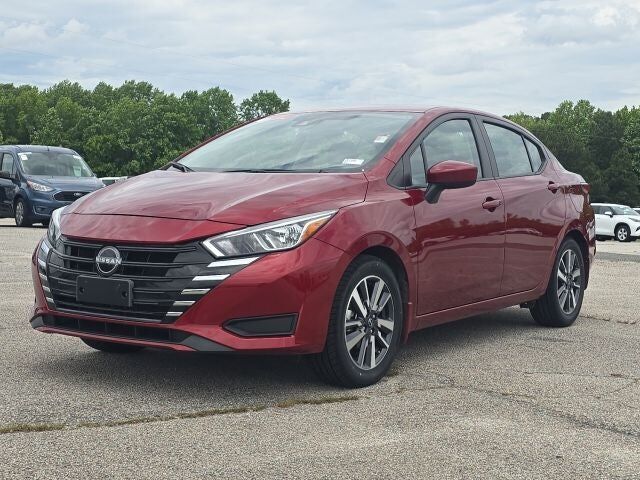 2024 NISSAN Versa