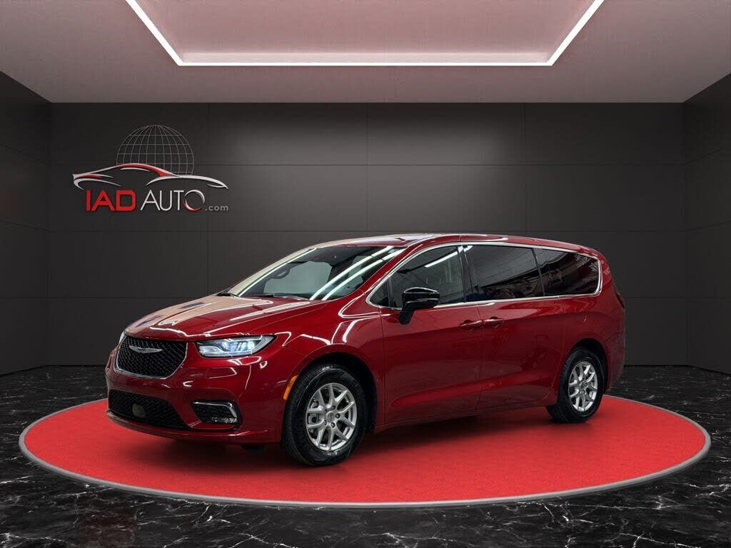 2025 CHRYSLER Pacifica