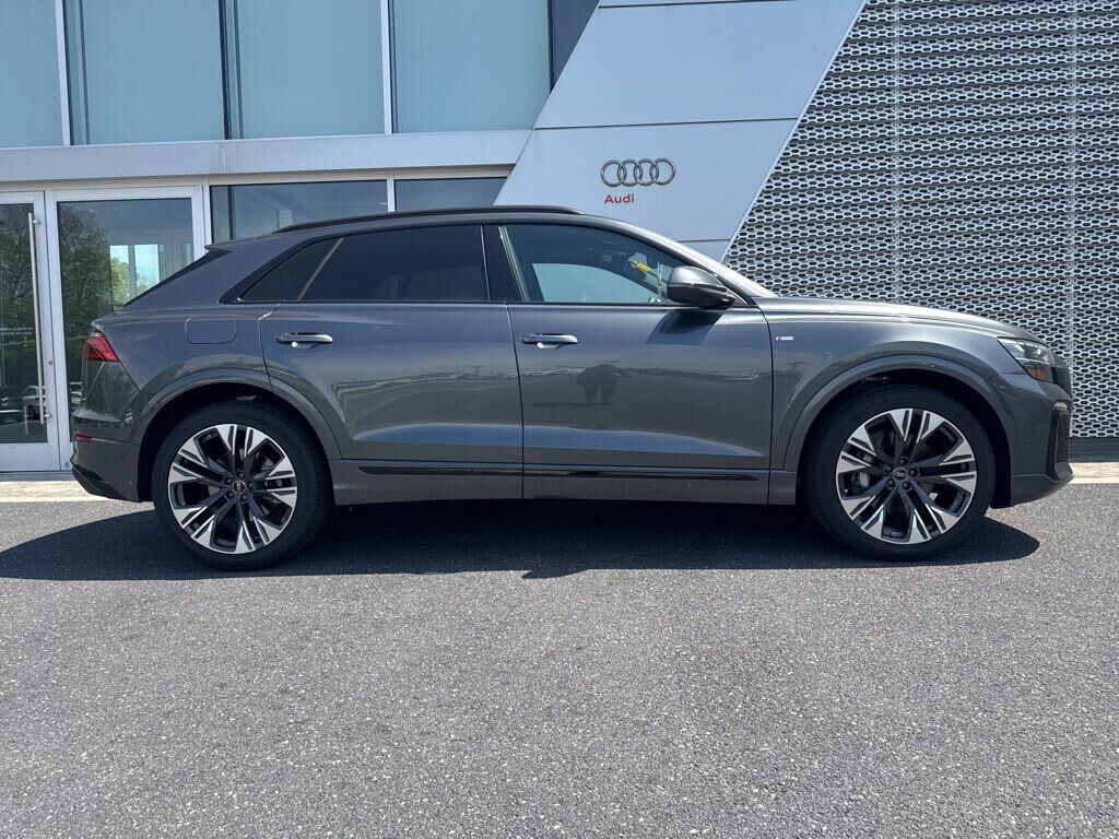 2026 Audi Q8