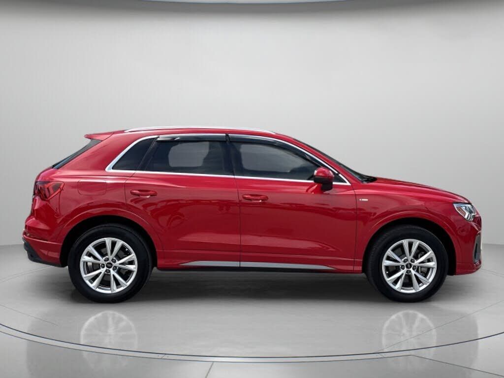2023 Audi Q3