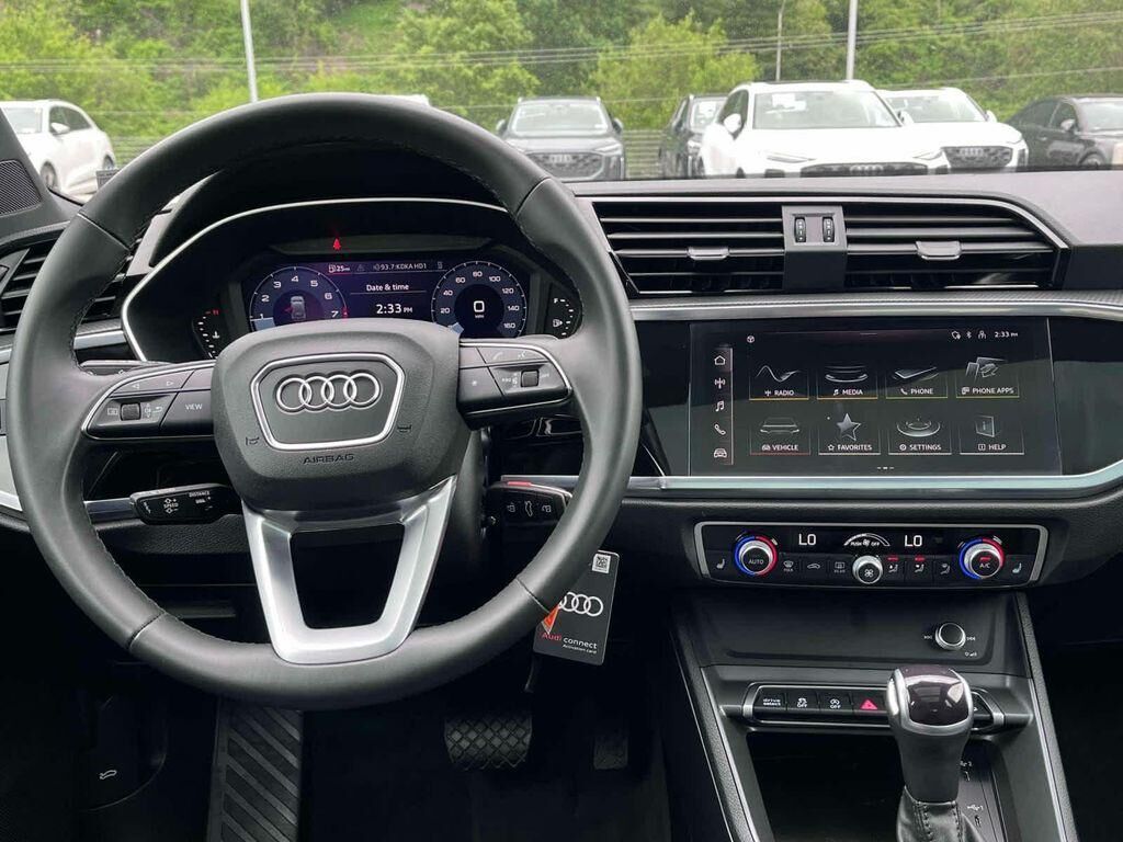 2025 Audi Q3