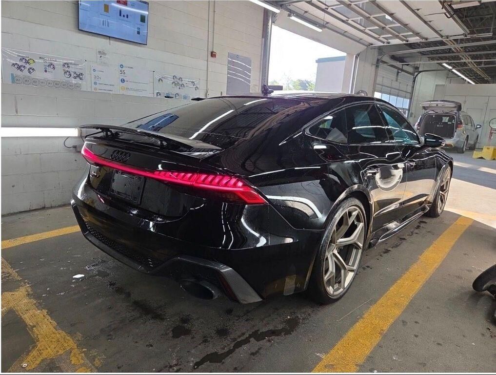 2024 Audi RS7
